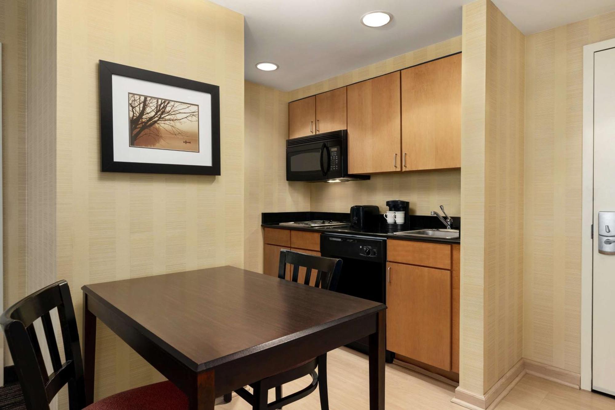 Homewood Suites By Hilton Newtown - Langhorne, Pa Екстер'єр фото